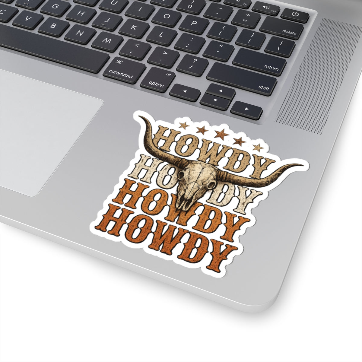 Close-up of the Howdy Longhorn Skull western sticker design